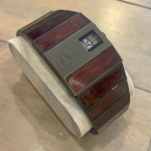 Nixon A0281107 Rotolog Dark Wood Black Watch